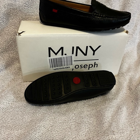 MJNY Black Loafers Women SZ 5.5M - Picture 3 of 4